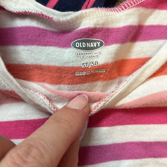 Old Navy Tees - 2 Pack - Picture 2 of 3